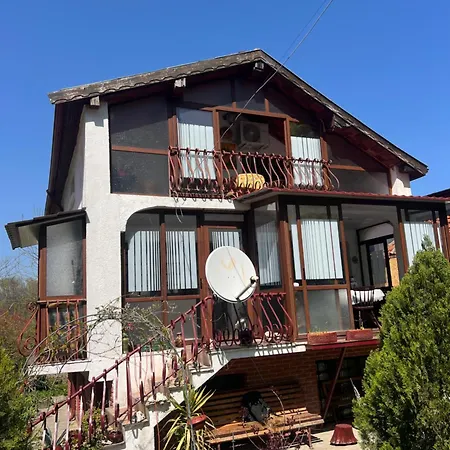 Holiday home Reni